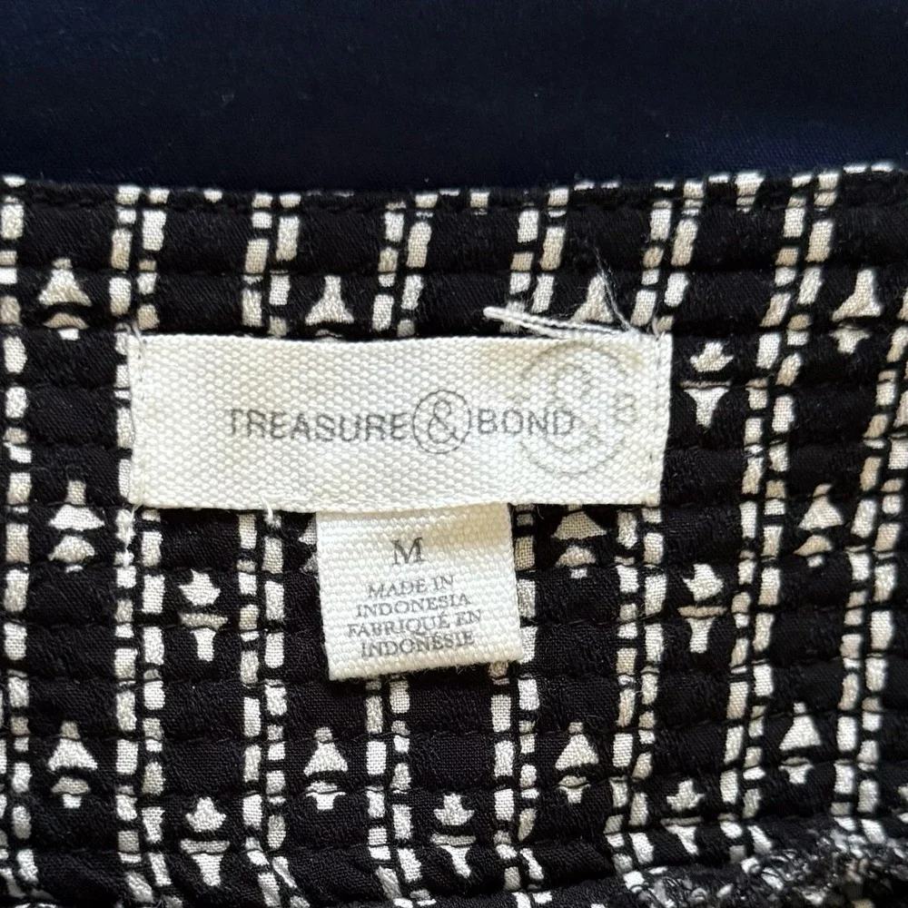 Treasure & Bond Women's Blouse Size M Black ‎ Adjustable Waist Long Sleeve